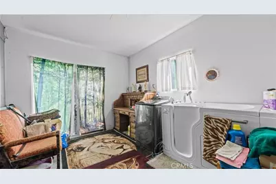 4008 Twining Street, Riverside, CA 92509 - Photo 15