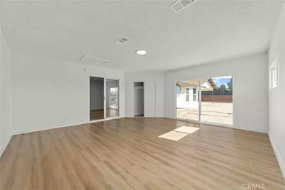 16849 Mission, Hesperia, CA 92345 - Photo 29