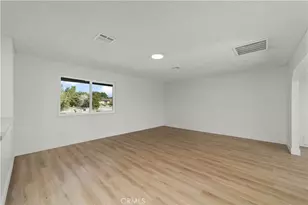 16849 Mission, Hesperia, CA 92345 - Photo 7