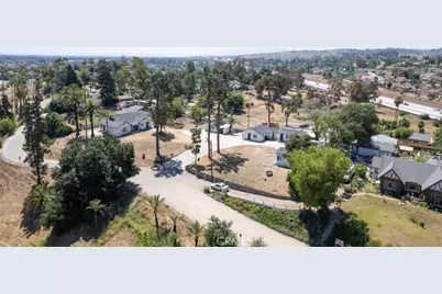 1390 Prospect, Pomona, CA 91766 - Photo 13