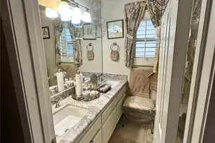 16034 Hawthorne, Fontana, CA 92335 - Photo 5