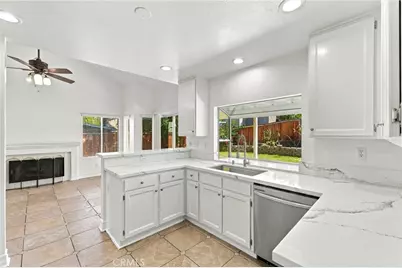 220 Suffolk, Corona, CA 92882 - Photo 21