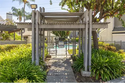 1230 S Barranca Avenue #F, Glendora, CA 91740 - Photo 43
