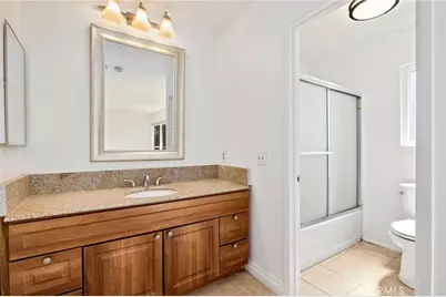 1230 S Barranca Avenue #F, Glendora, CA 91740 - Photo 25