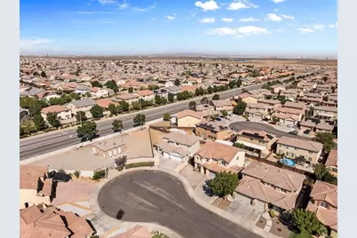 13718 Ochre, Victorville, CA 92394 - Photo 35