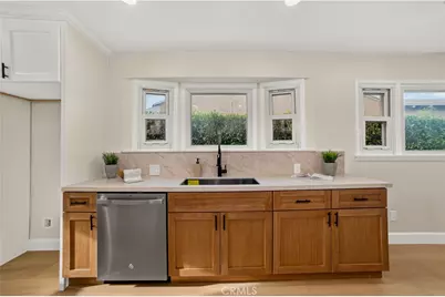 8713 S 7th Avenue, Inglewood, CA 90305 - Photo 31