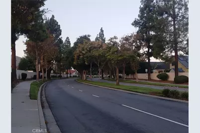 11981 Blackstone Court, Fontana, CA 92337 - Photo 47