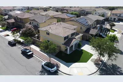 7247 Willowmore, Fontana, CA 92336 - Photo 23