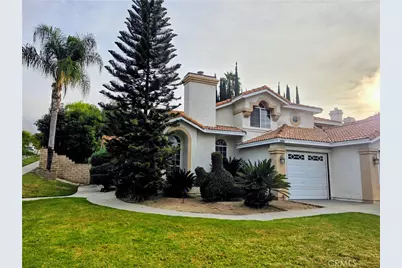28800 Bristol, Highland, CA 92346 - Photo 1