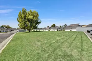 1173 S Cactus, Rialto, CA 92376 - Photo 25