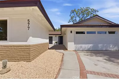 577 Bishop Place, Claremont, CA 91711 - Photo 3