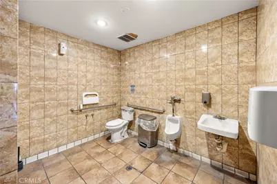 600 E Foothill Boulevard, Azusa, CA 91702 - Photo 17