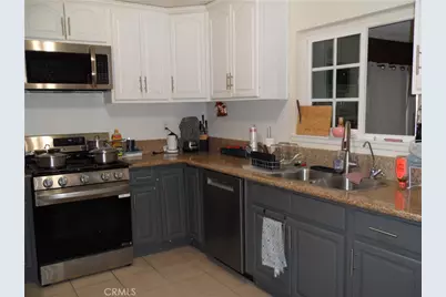 9384 Kempster Avenue, Fontana, CA 92335 - Photo 11