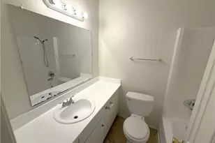 3940 Ocean View Blvd, San Diego, CA 92113 - Photo 9