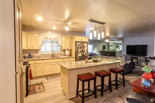 1456 E Philadelphia Dr, Ontario, CA 91761 - Photo 9