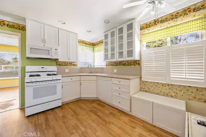 1460 N Aldenville Avenue, Covina, CA 91722 - Photo 11