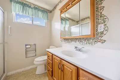 1460 N Aldenville Avenue, Covina, CA 91722 - Photo 35
