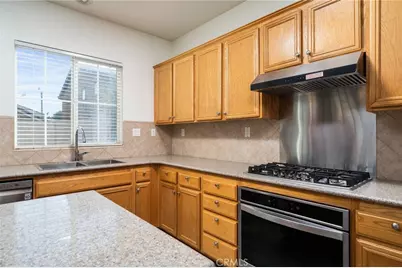 4588 Vincent Way, Riverside, CA 92501 - Photo 15