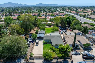 14933 Merrill Avenue, Fontana, CA 92335 - Photo 51