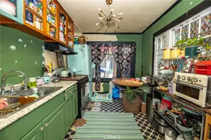 2111 Aaron St, Los Angeles, CA 90026 - Photo 7