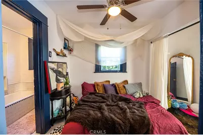 2111 Aaron Street, Los Angeles, CA 90026 - Photo 37