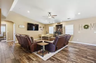 7223 Braceo St, Oak Hills, CA 92344 - Photo 9