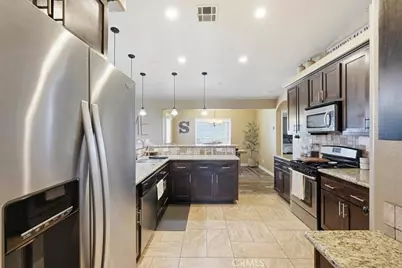 7223 Braceo Street, Oak Hills, CA 92344 - Photo 15