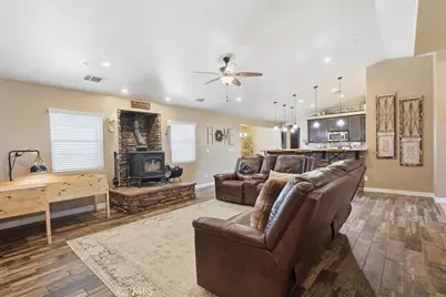 7223 Braceo Street, Oak Hills, CA 92344 - Photo 7