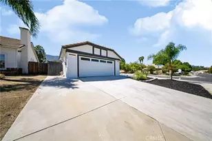 19415 Sweetwood Ln, Lake Elsinore, CA 92530 - Photo 41