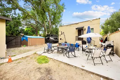 868 W Calaveras, Altadena, CA 91001 - Photo 19