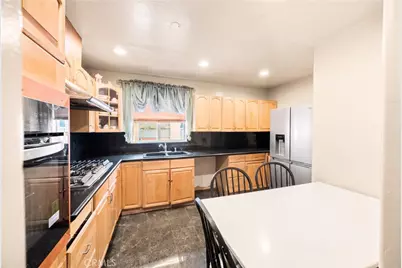 868 W Calaveras, Altadena, CA 91001 - Photo 39