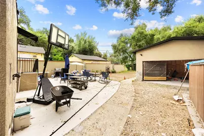 868 W Calaveras, Altadena, CA 91001 - Photo 13