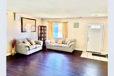 423 Madrid, Hemet, CA 92545 - Photo 3