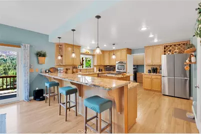6284 Apple Vista, Wrightwood, CA 92397 - Photo 9