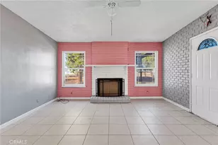 17047 Eucalyptus St, Hesperia, CA 92345 - Photo 9