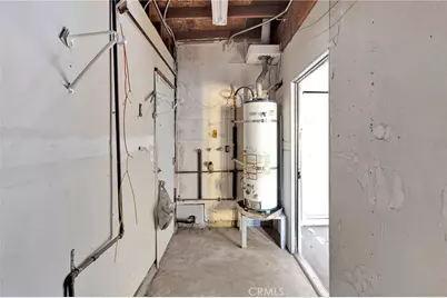 17047 Eucalyptus Street, Hesperia, CA 92345 - Photo 21