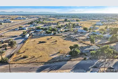 17047 Eucalyptus Street, Hesperia, CA 92345 - Photo 47