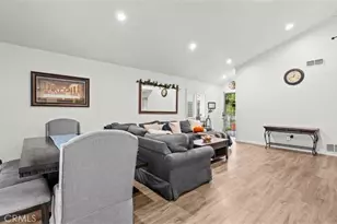16662 Minter Ct, Canyon Country, CA 91387 - Photo 9