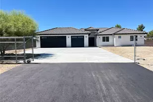 10674 Victor Ave, Hesperia, CA 92345 - Photo 1