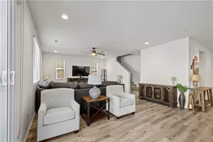 16986 Red Tail Ln, Fontana, CA 92336 - Photo 13