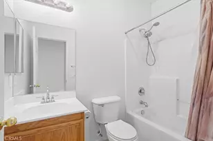 12921 Newport, Hesperia, CA 92344 - Photo 11