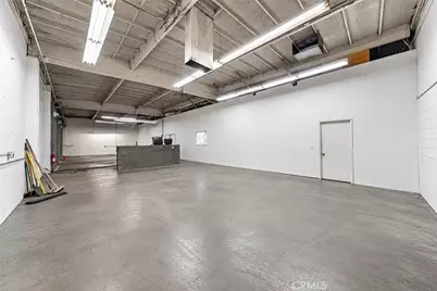 960 W Holt Boulevard, Ontario, CA 91762 - Photo 19