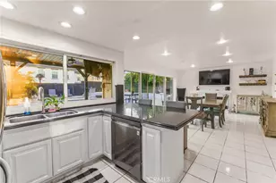 1527 Fairwood Way, Upland, CA 91786 - Photo 9