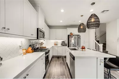 3880 S Oasis Paseo #21, Ontario, CA 91761 - Photo 11