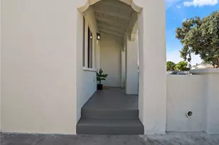 742 W 104th, Los Angeles, CA 90044 - Photo 3