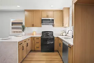 742 W 104th, Los Angeles, CA 90044 - Photo 13