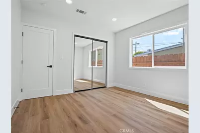 742 W 104th, Los Angeles, CA 90044 - Photo 25