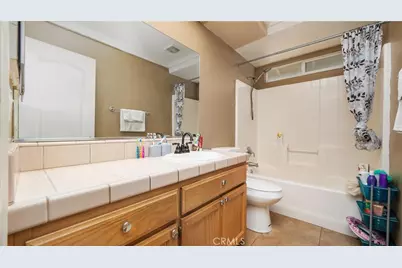 10593 Orchid, Hesperia, CA 92345 - Photo 13