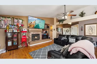 10593 Orchid, Hesperia, CA 92345 - Photo 9