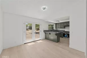 13423 Palm St, Oak Hills, CA 92344 - Photo 9